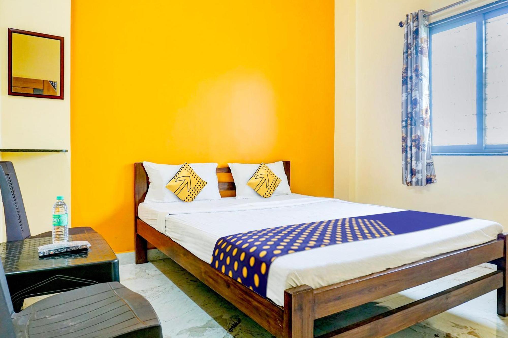 Spot On Hotel Shree Samarth Lodging Kolhapur Extérieur photo