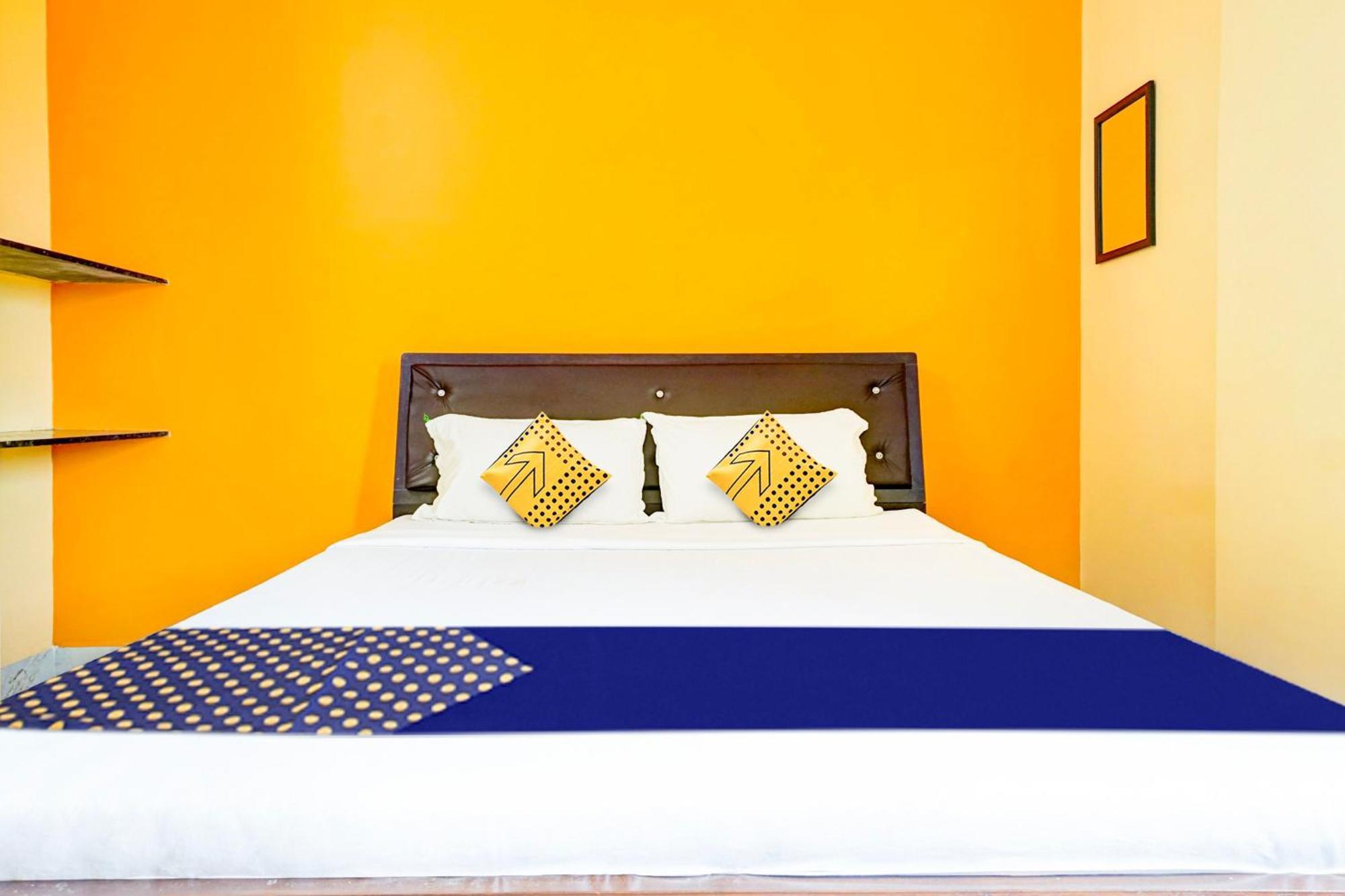 Spot On Hotel Shree Samarth Lodging Kolhapur Extérieur photo